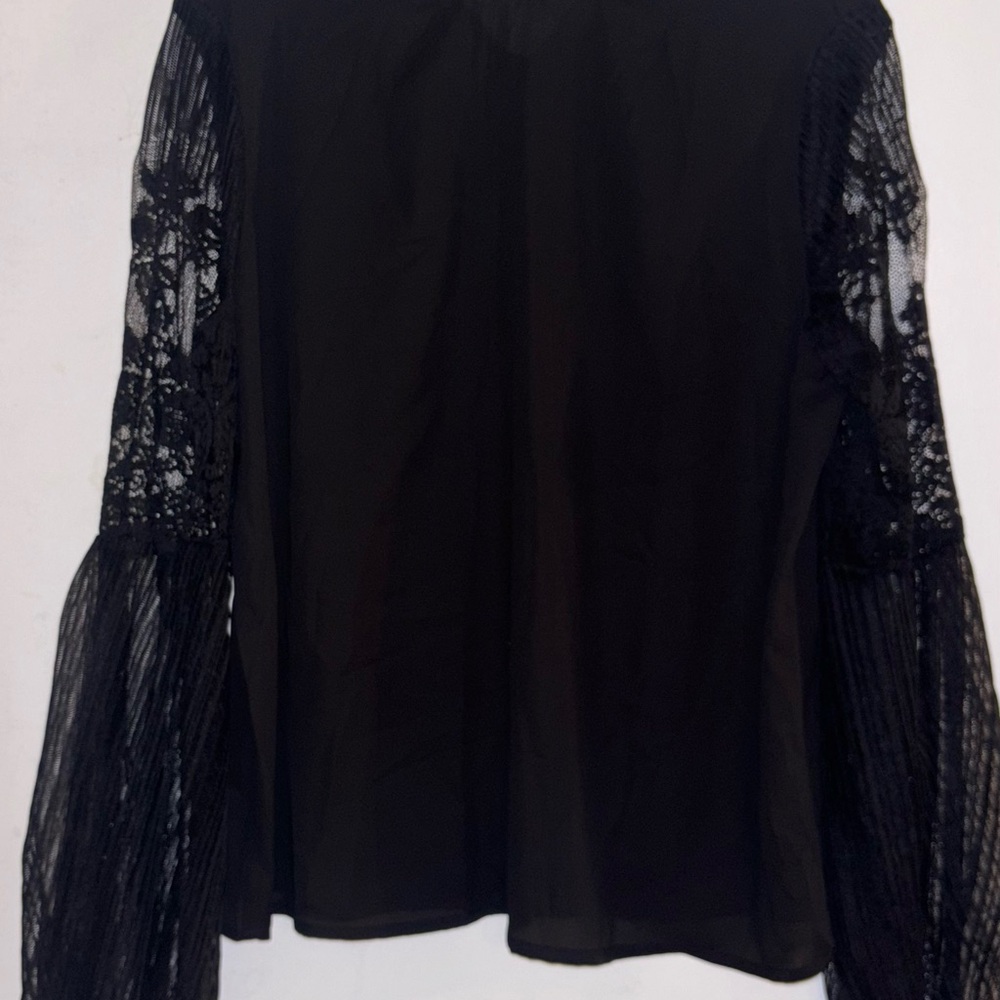 SHEIN Black Lace Sleeve Blouse